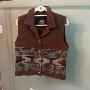 Vintage Women’s brown tan western tribal button up vest size small